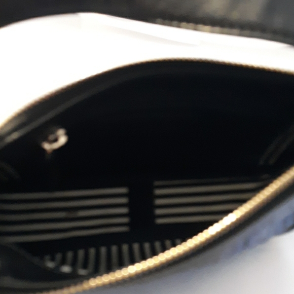 SOLD...L.A.M.B. Handbag with Wallet - Picture 4 of 8